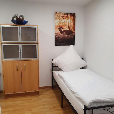 Ferienwohnung/Montagewohnung Падерборн Екстериор снимка
