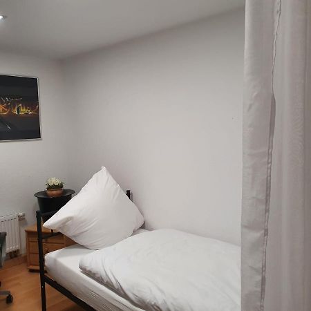 Ferienwohnung/Montagewohnung Падерборн Екстериор снимка