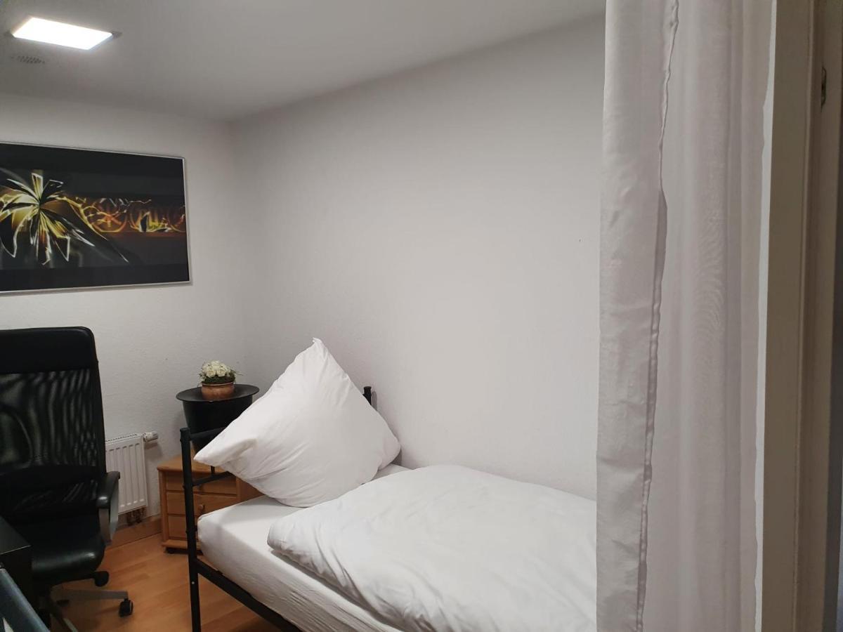 Ferienwohnung/Montagewohnung Падерборн Екстериор снимка